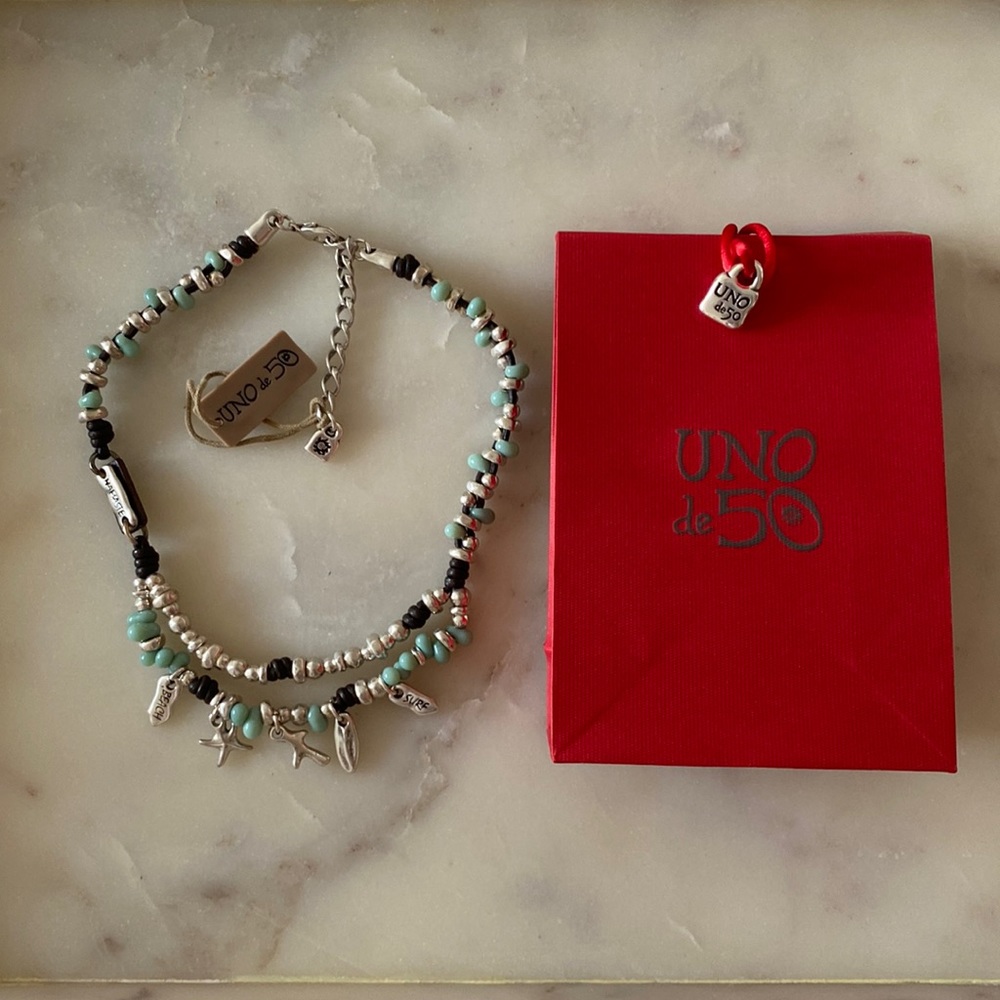 UNOde50 UNO de 50 Namaste necklace